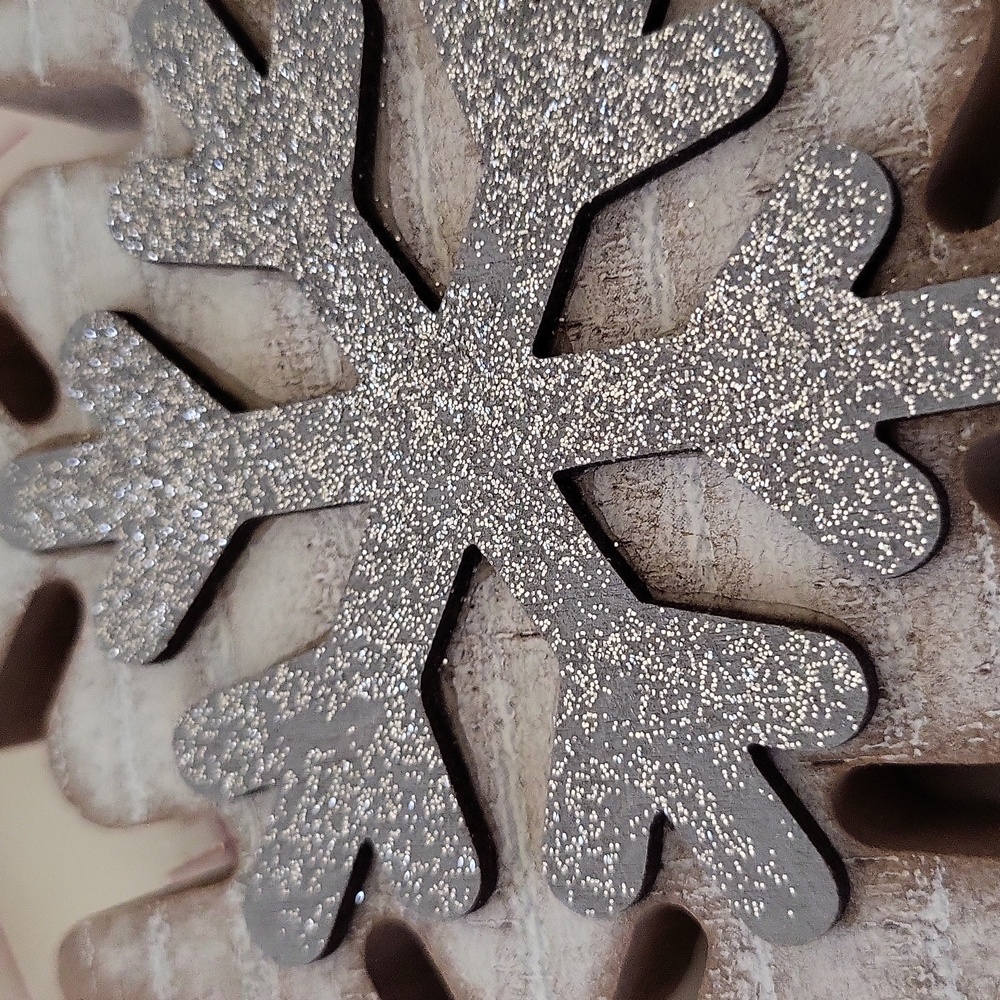 3 Snowflakes - Picture 4 of 5
